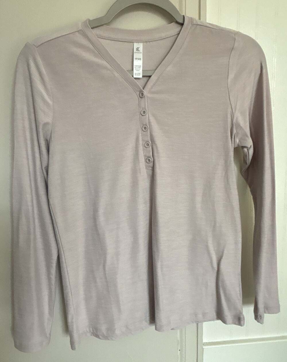 Kyodan Long Sleeve Henley Top Size XS